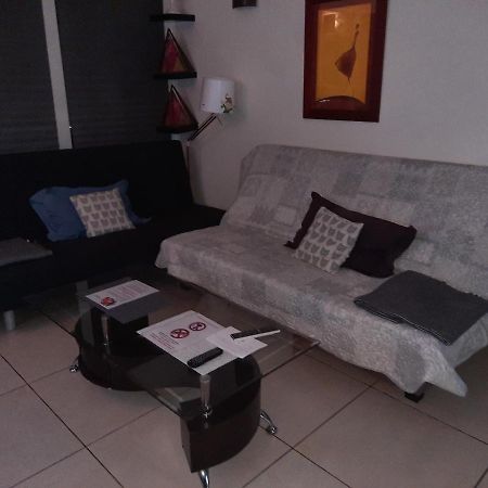 Grand Appartement Fonctionnel Et Calme Sur Lyon8 A 2 Pas Du Metro エクステリア 写真